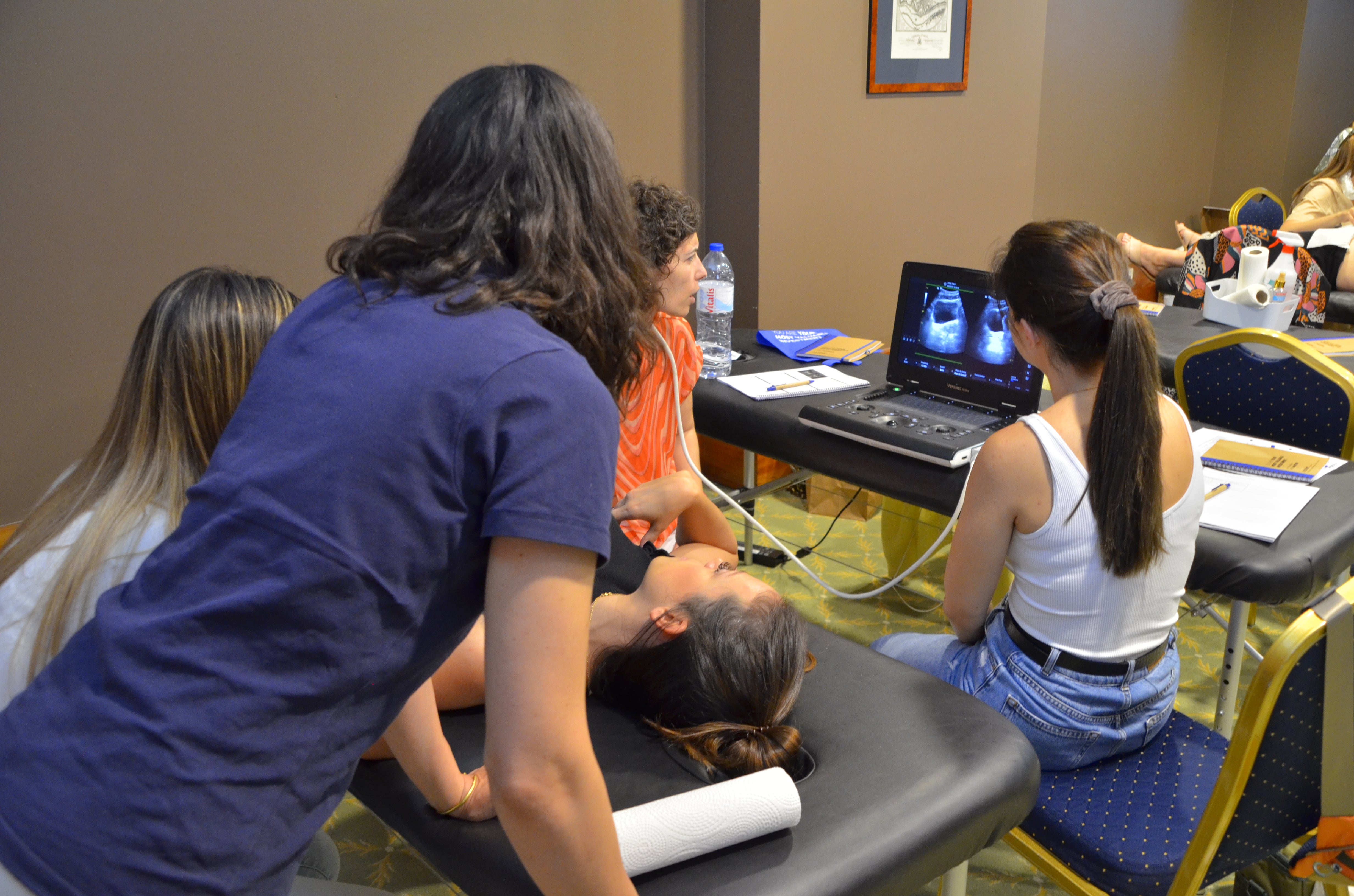 Curso Ecografia Abdominoperineal em Fisioterapia